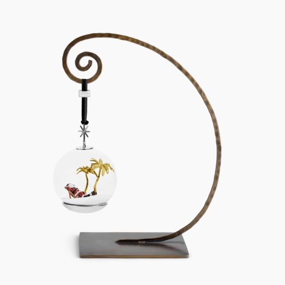 Michael Aram Island Santa Snow Globe Ornament - NIB - Picture 11 of 12